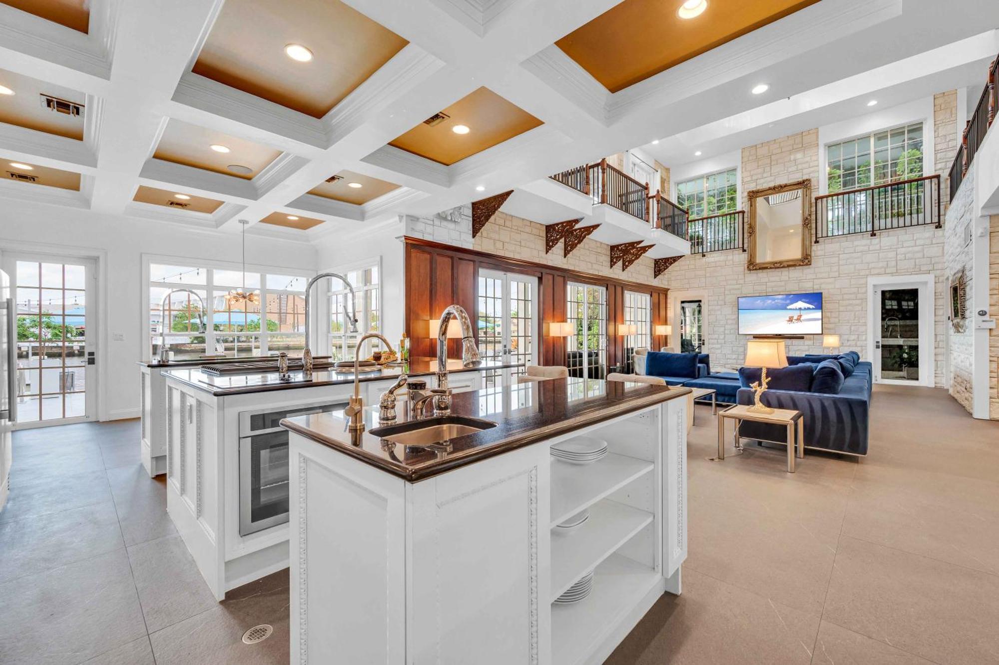 The Modern Castle Canal View Access Rooftop Living Greenhouse Vlllas Fort Lauderdale Ngoại thất bức ảnh
